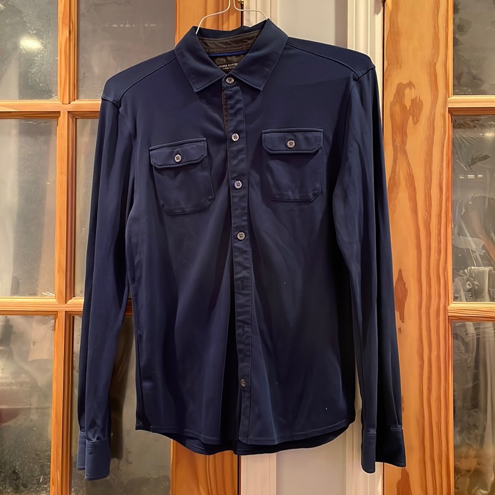 Men’s Banana Republic Luxury Touch Dark Blue Buttoned Down Shirt